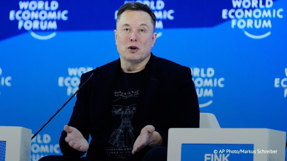 ИИ может стать умнее всего человечества к 2031 году, считает Илон Маск: