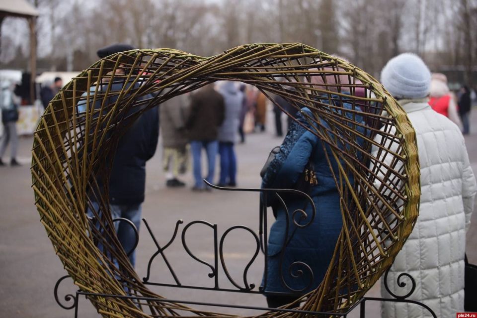 8-� ������������ ��������� ������� ���� �� ����� ���� ������� � ������� � ��� �������, 24 ������