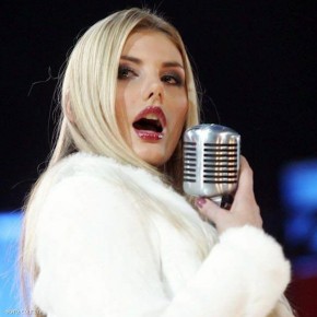 Первая российская певица, которая записала фит со Снуп Доггом, увязла в долгах из-за проблем с бизнесом