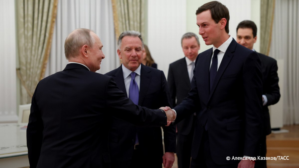 Встреча Путина с американской делегацией продолжается в Кремле уже больше трех часов