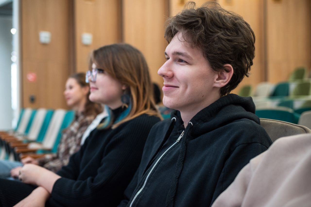 В Екатеринбурге завершено строительство современного кампуса Уральского федерального университета В Екатеринбурге завершено строительство современного кампуса Уральского федерального университета