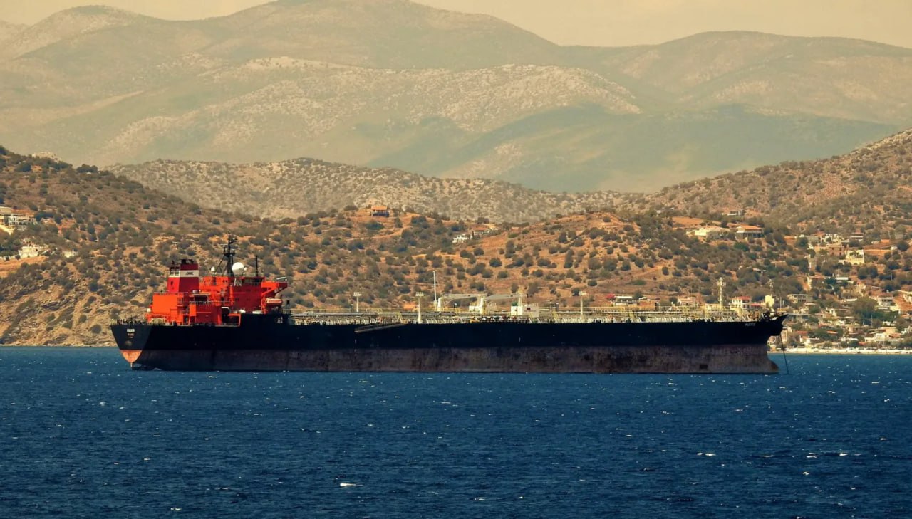 Юрий Котенок: Украинский блогер А.Шарий, сбежавший в Испанию, злорадствует по поводу нападения на еще один российский танкер — «Прогресс»