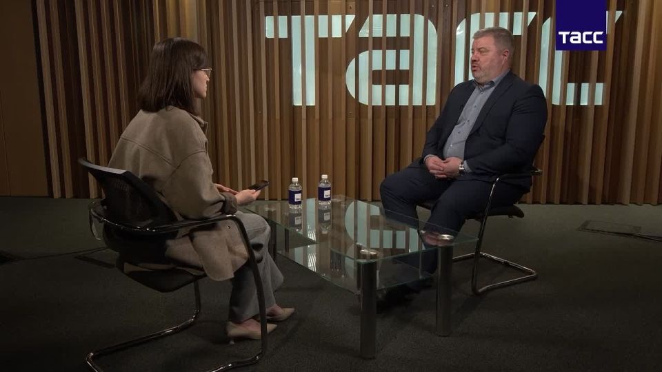 ���������� ������ "����� �����" � "������" ������� �������� �����, ��������� ���� ���-��������� ��� ��������