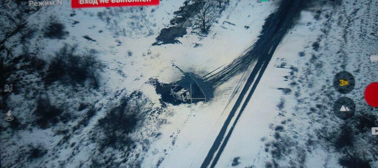 Сергей Мардан: ВСУ ударили несколькими дронами по ехавшей на вызов карете скорой помощи в Херсонской области, сообщил губернатор