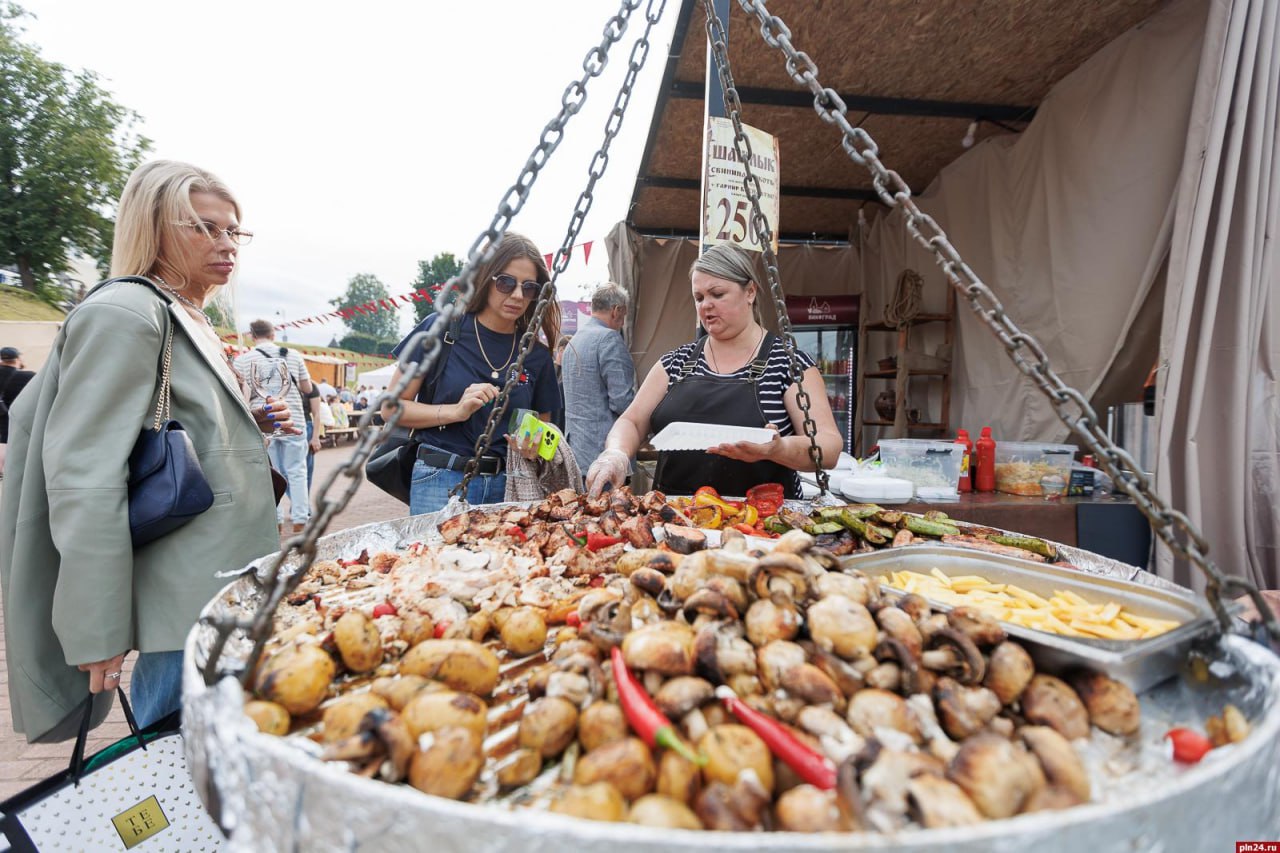 Просто и вкусно. Календарь событийных мероприятий пополнился еще одним необычным проектом Просто и вкусно. Календарь событийных мероприятий пополнился еще одним необычным проектом