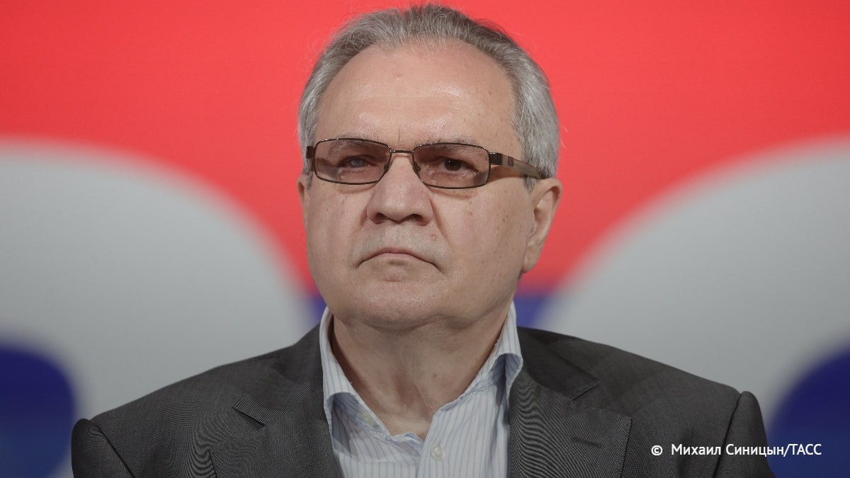 Школы должны получить механизм отчисления учеников за неуд по поведению, считает Фадеев