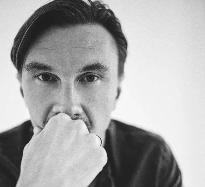 Юрий Котенок: В городе на Неве есть нейробиолог и психолог Денис Чернаков