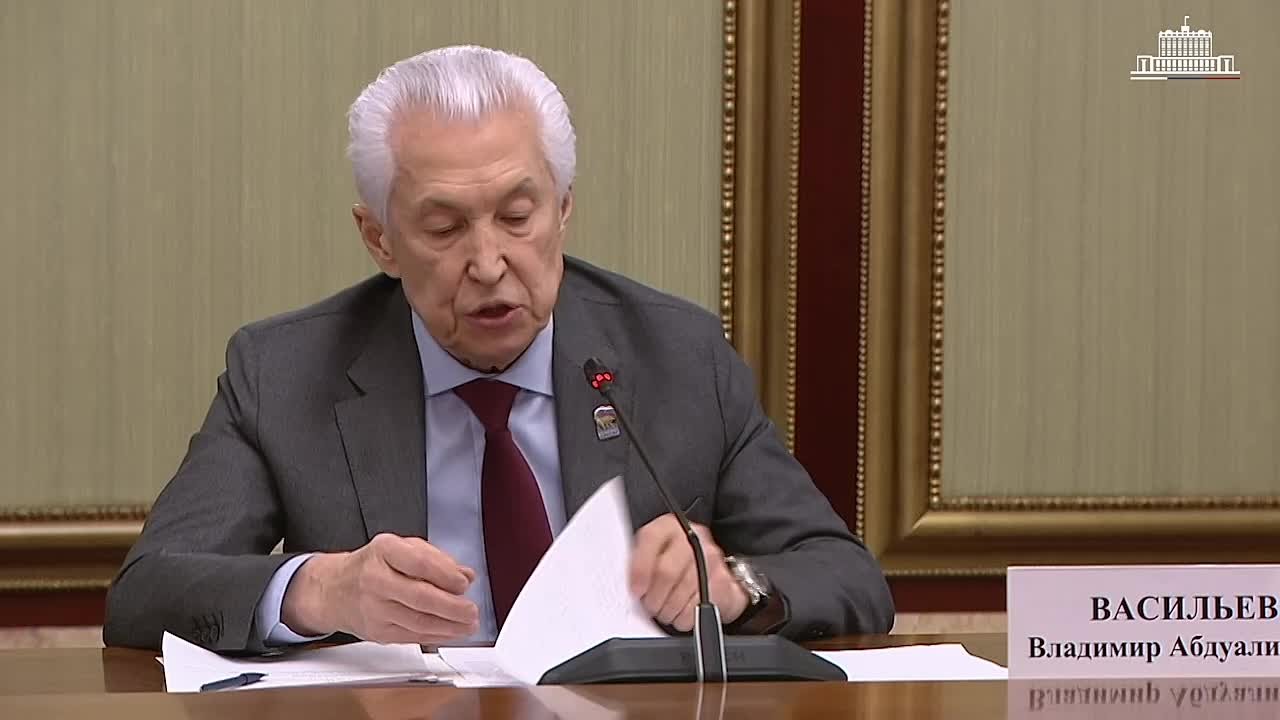 10 млрд поступило в бюджет РФ за счет усиления контроля за экзаменами для мигрантов