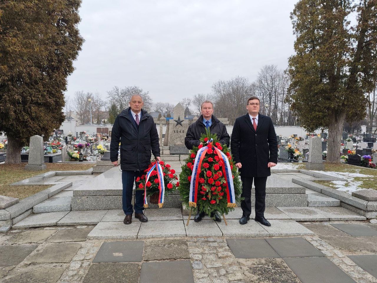 О Международном дне памяти жертв Холокоста и 81-й годовщине освобождения Красной Армией нацистского концентрационного лагеря и лагеря смерти Аушвиц-Биркенау О Международном дне памяти жертв Холокоста и 81-й годовщине освобождения Красной Армией нацистского концентрационного лагеря и лагеря смерти Аушвиц-Биркенау