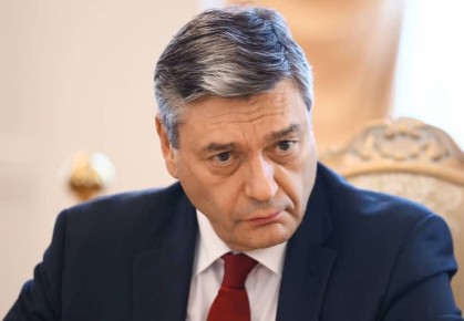 27 января заместитель Министра иностранных дел России А.Ю.Руденко принял назначенного Посла Государства Израиль в Москве Одеда Йосефа по его просьбе