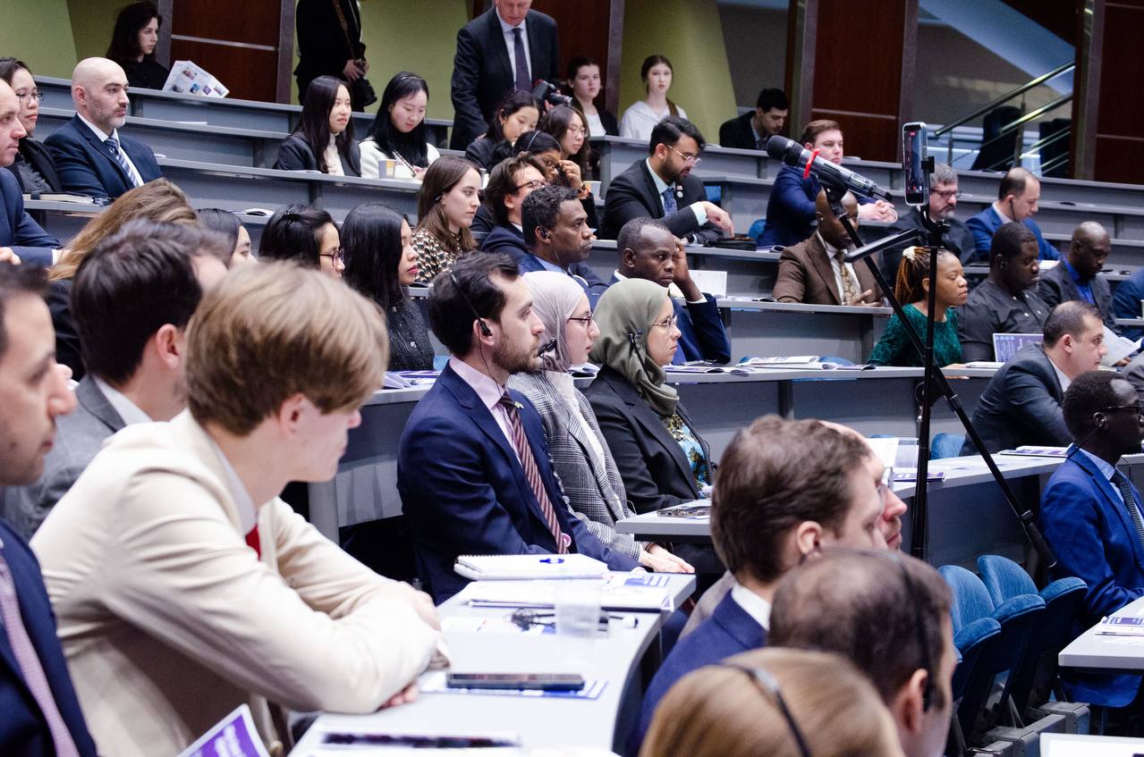 Первая конференция Международной ассоциации молодых дипломатов Первая конференция Международной ассоциации молодых дипломатов