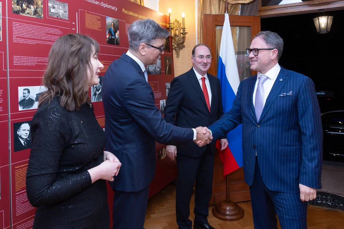 12 февраля 2026 года в Постпредстве России при ЕС и Евратоме состоялся торжественный прием по случаю Дня дипломатического работника 12 февраля 2026 года в Постпредстве России при ЕС и Евратоме состоялся торжественный прием по случаю Дня дипломатического работника