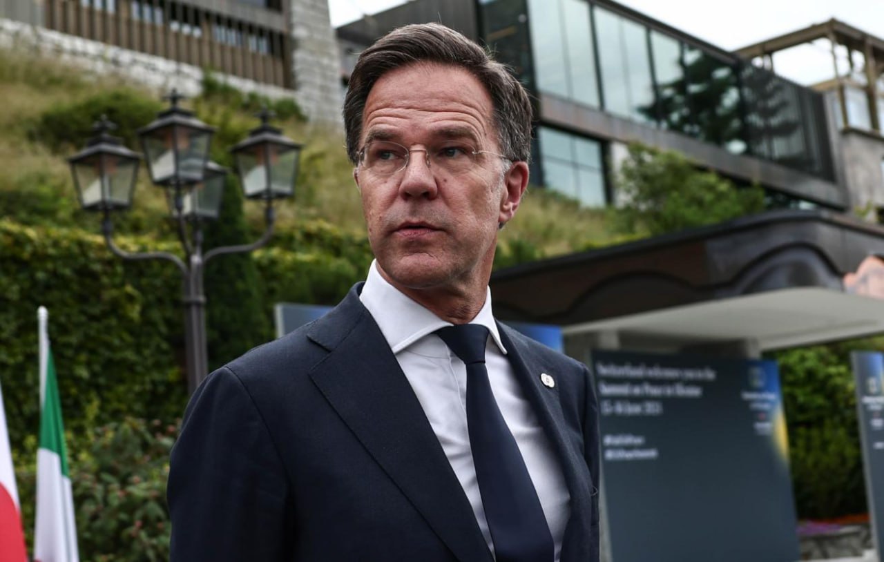 «Путин снова отправляет этого историка на переговоры в Женеву, где он будет читать лекции украинцам о Швеции или что-то в этом роде», — генсек НАТО Марк Рютте