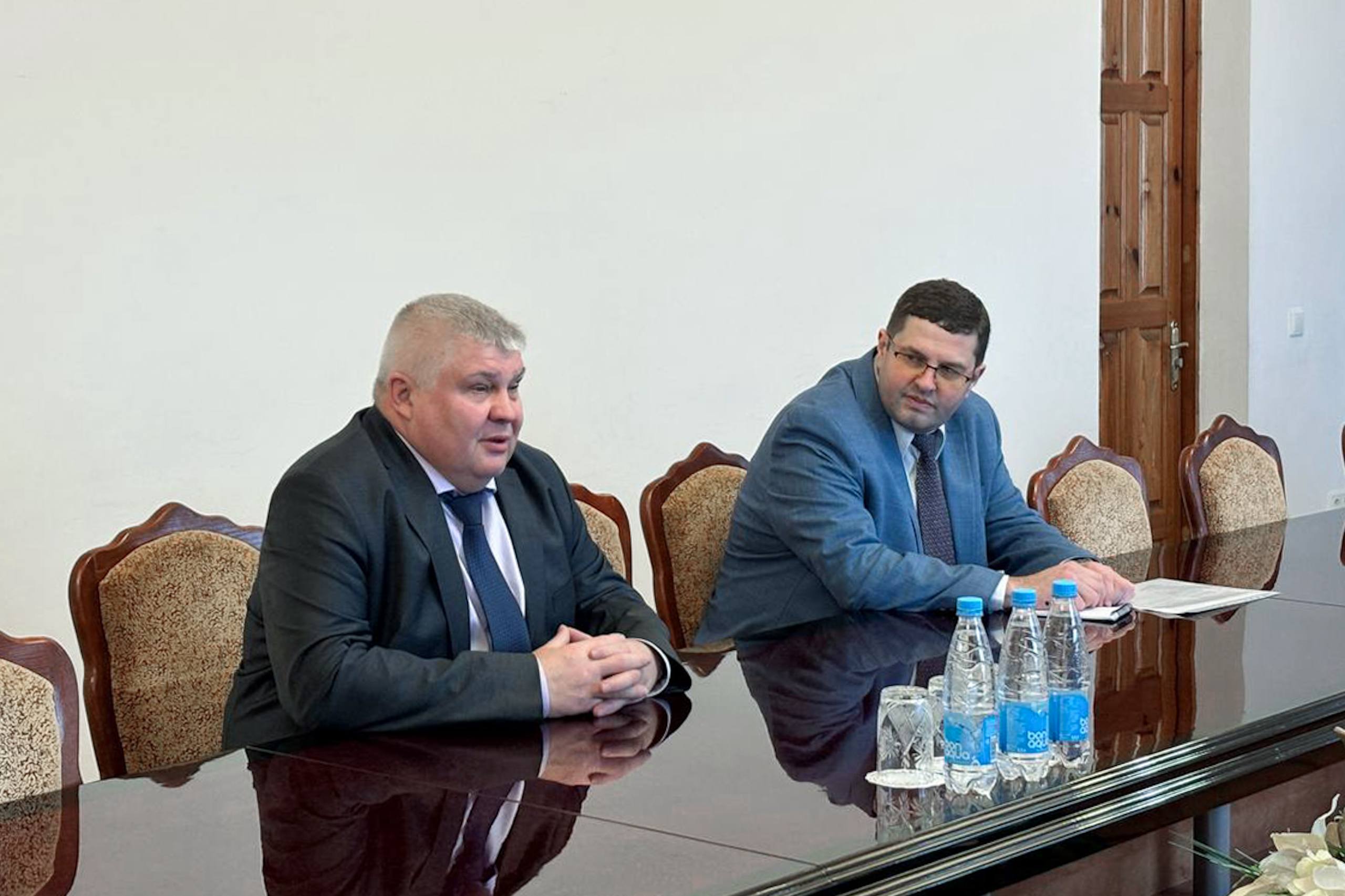 Делегация Посольства России во главе с советником-посланником Владимиром Ваньке посетила с рабочим визитом Могилёв Делегация Посольства России во главе с советником-посланником Владимиром Ваньке посетила с рабочим визитом Могилёв