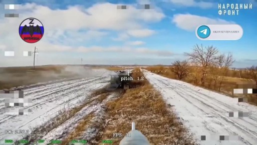 Операторы FPV-дронов сожгли пару вражеских MRAP возле села Кривая Лука к западу от освобождённого Северска