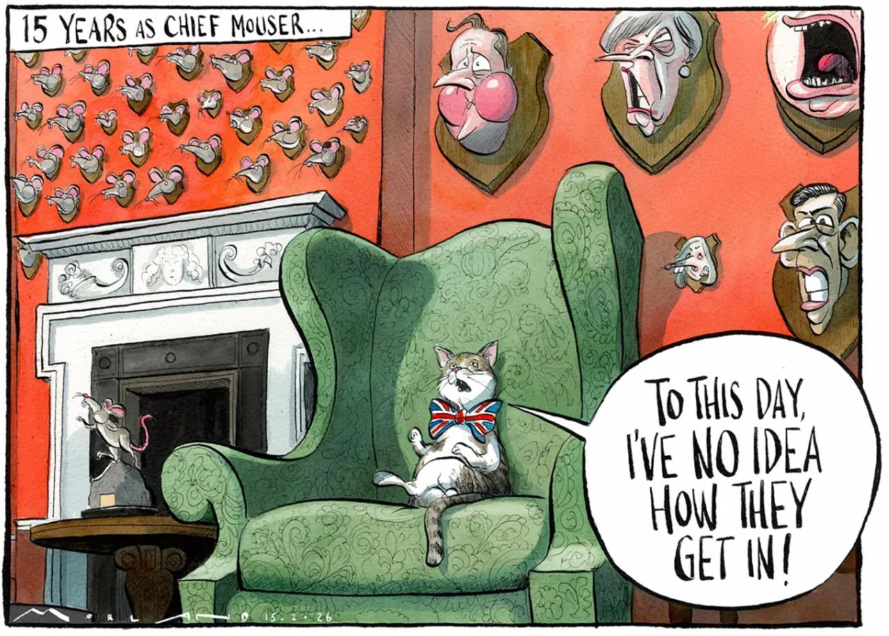 Владимир Корнилов: Завтра исполняется ровно 15 лет с момента, когда пост Главного мышелова резиденции премьер-министра Британии на Даунинг-стрит 10 занял кот Ларри