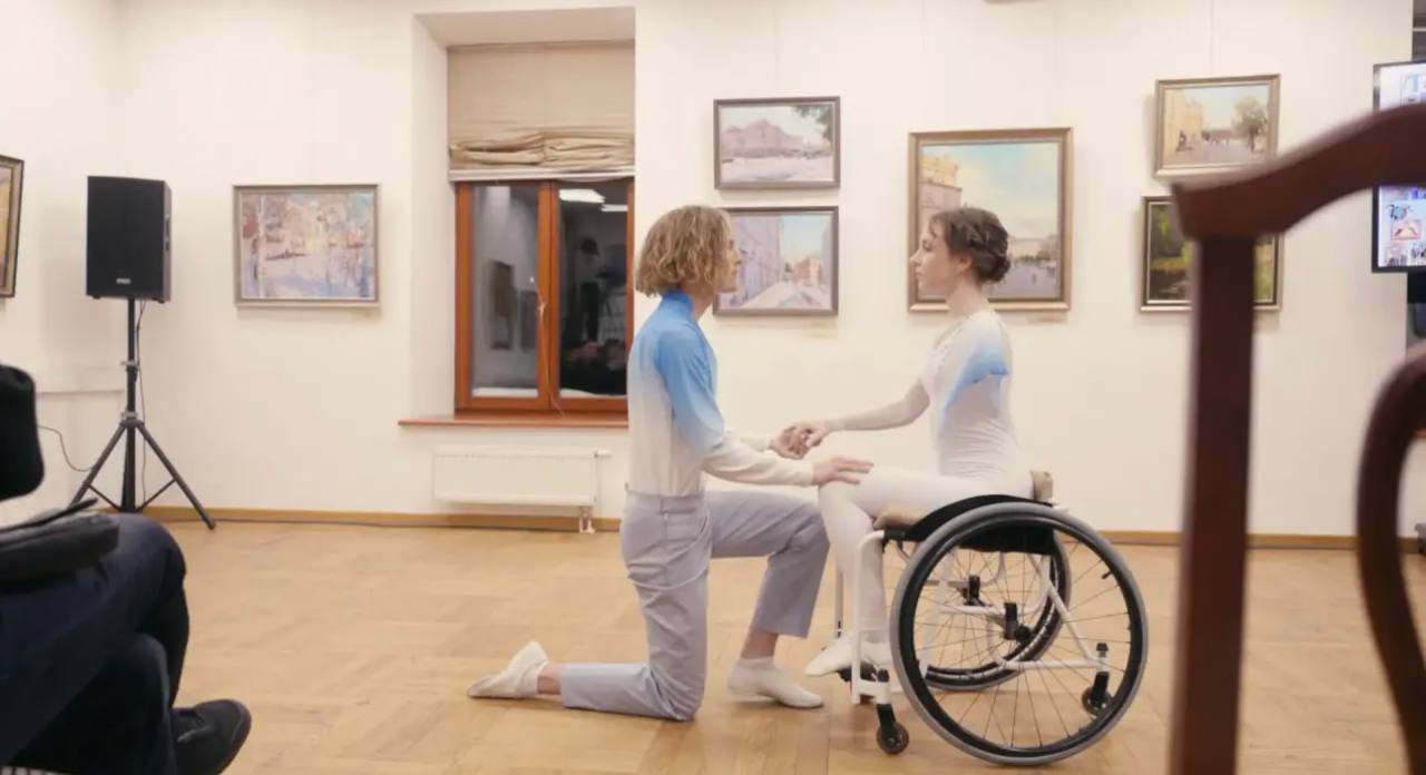 Начались съемки документального кинопроекта"Полина", который покажет историю невероятной силы духа и мужества девушки из Горловки, Полины Гладких Начались съемки документального кинопроекта"Полина", который покажет историю невероятной силы духа и мужества девушки из Горловки, Полины Гладких