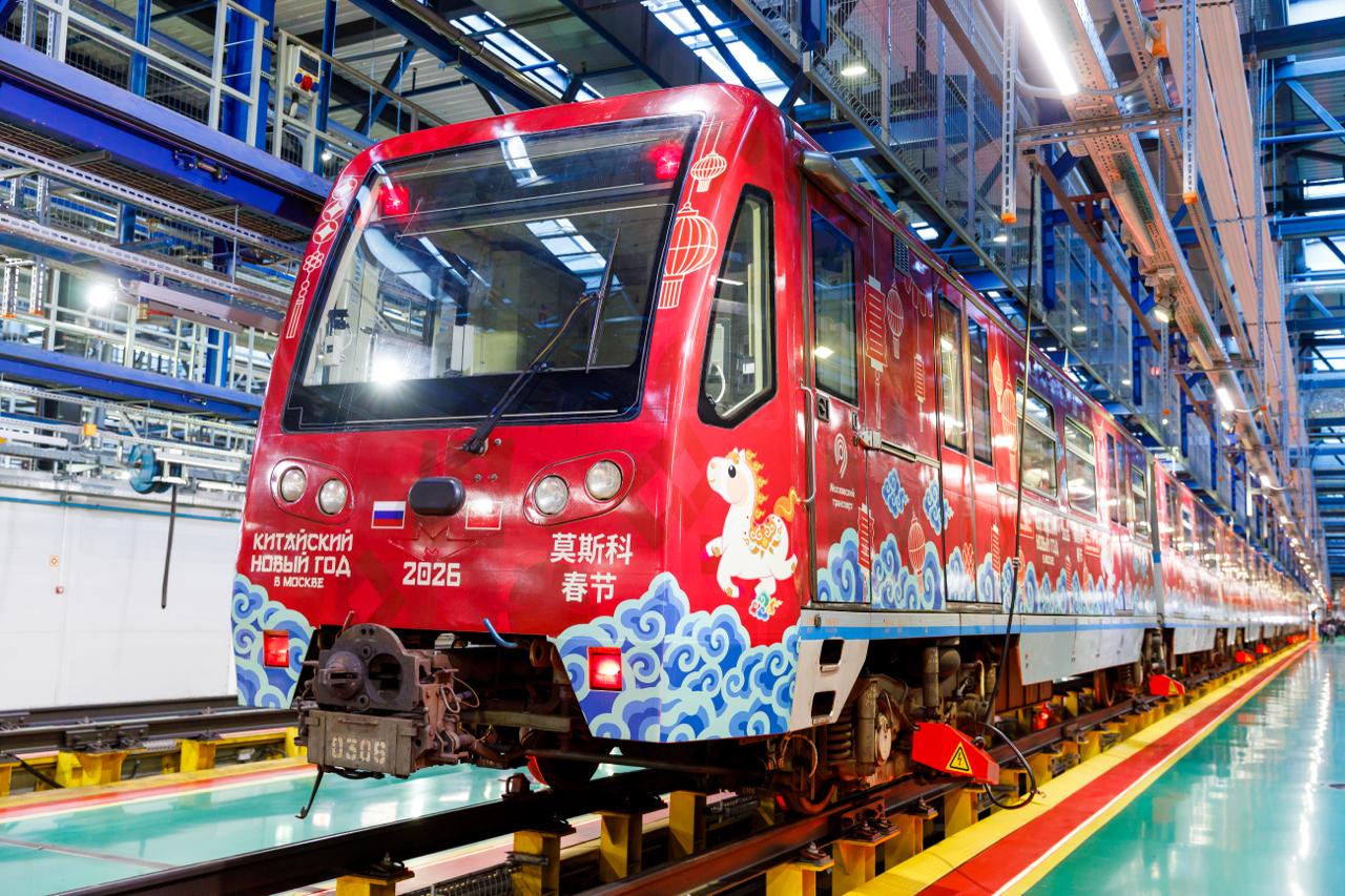 С Новым годом, подписчики! Если недогуляли и недоотмечали, сегодня — последний шанс загадать желание, подвести итоги и ворваться в 2026-й по лунному календарю