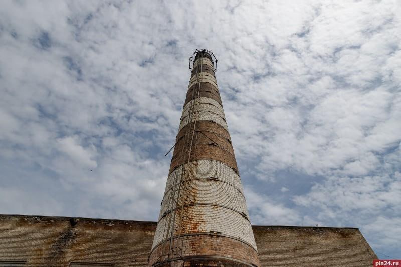 Дорогая моя коммуналка. Обозреватель Псковской Ленты Новостей Юлия Магера начинала писать текст про непомерно высокие цены на услуги ЖКХ, находясь в праведном гневе и пролетарской ярости