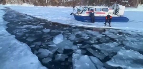 За рулём утонувшей на Байкале «буханки» с туристами был шаман