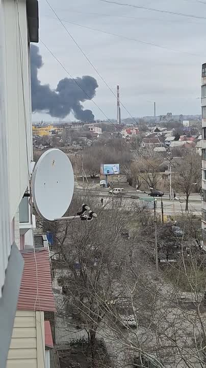 В Запорожье прилёт по объекту энергетики, с мест сообщают что столб дыма видно со даже с окраин