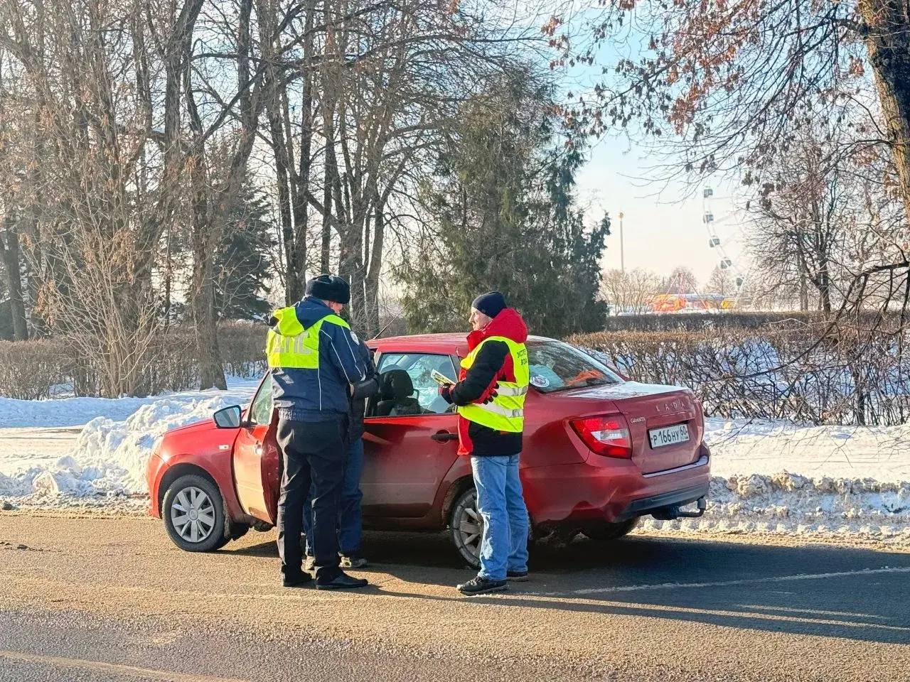 Поздравили водителей с наступающим праздником Поздравили водителей с наступающим праздником