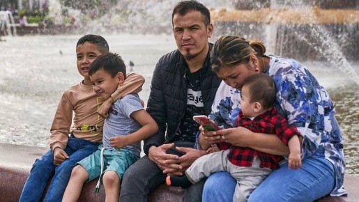 Дети мигрантов должны будут покинуть Россию после 18 лет — правительство внесло законопроект