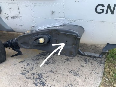 �������� UH-60 Black Hawk ������������ ������������ ������� ��� �������� ��������� �� ���� ���� ����� ����, ��� ������� ����������� �� ��� ������� )