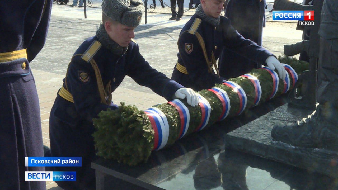 Сегодня, в День защитника Отечества, в Выбутах почтили память павших участников спецоперации Сегодня, в День защитника Отечества, в Выбутах почтили память павших участников спецоперации