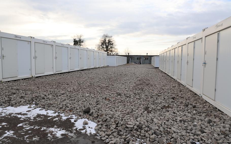 Более 1400 американских военнослужащих в Польше переезжают из 12местных палаток в двухместные контейнерные модули – формально это выглядит как забота о быте, но, по сути, временное присутствие превращается в инфраструктурное...