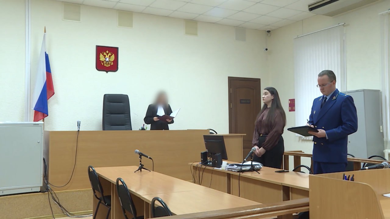 Главного врача Псковской областной клинической инфекционной больницы Анастасию Повторейко перевели под домашний арест