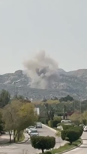 Кадры ударов США по городу Бушер: цель атаки — иранские военно-морские силы