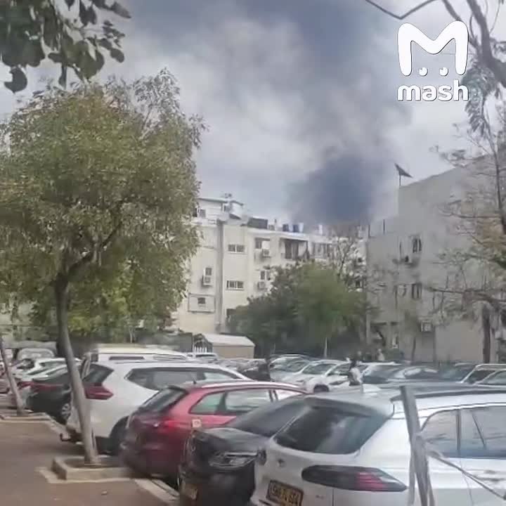 Иран запустил как минимум 30 баллистических ракет в сторону Израиля