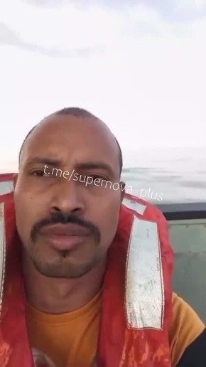 Кадры с пораженного в Оманском заливе танкера под флагом Палау