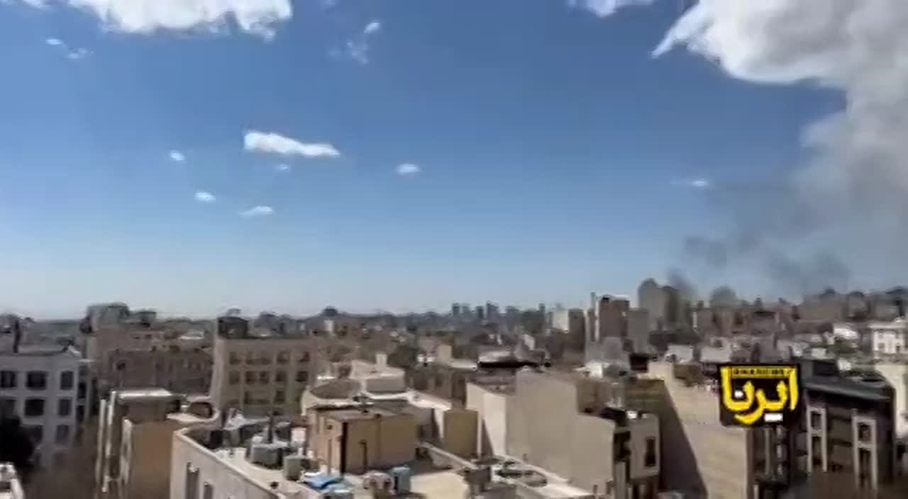 Прилеты в Тегеране. Мощный пожар в Дубае