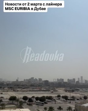 Круизный лайнер застрял в порту Дубая: туристы, которые должны были сойти в ОАЭ, находятся на борту, а людей, которые должны были заселиться, туда не пускают