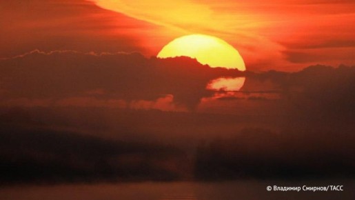 Вспышечная активность на Солнце продолжает снижаться