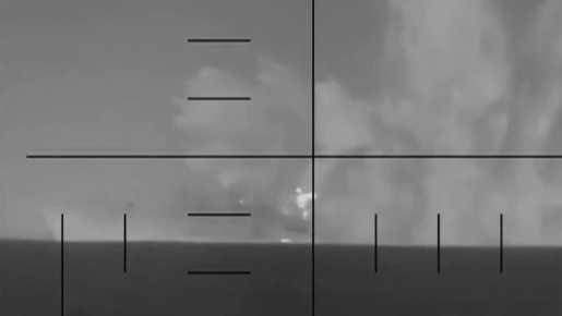 Кадры атаки на иранский фрегат IRIS Dena, затонувший у берегов Шри-Ланки