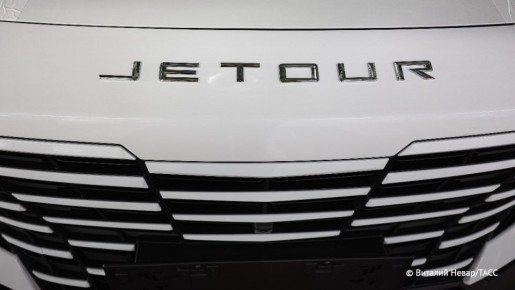 �������� Jetour ���������� ������� � ������ ����������� X50 � X70, �������� ���� � �����-������ �����������������