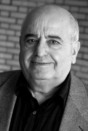 Советский актер Николай Гаро, известный по ролям в фильмах "Кин-дза-дза", "Кавказская пленница, или Новые приключения Шурика", умер в возрасте 88 лет 14 марта, говорится на сайте "Кино-Театр.Ру"