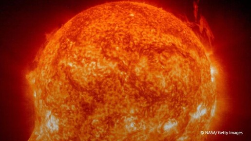 На Солнце произошла вспышка предпоследнего класса мощности