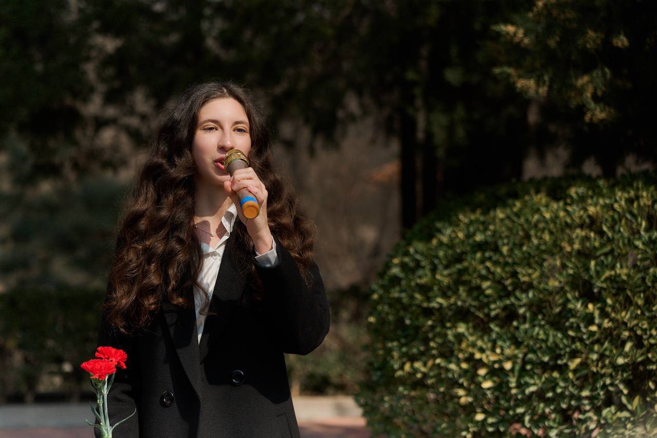 16 марта в Посольстве России в Китае состоялось мероприятие, посвященное дню рождения классика русской литературы Максима Горького 16 марта в Посольстве России в Китае состоялось мероприятие, посвященное дню рождения классика русской литературы Максима Горького